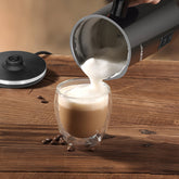 Melkopschuimer elektrisch - 3-in-1 - Melkklopper - 240 ML - Zwart - Aigostar •
